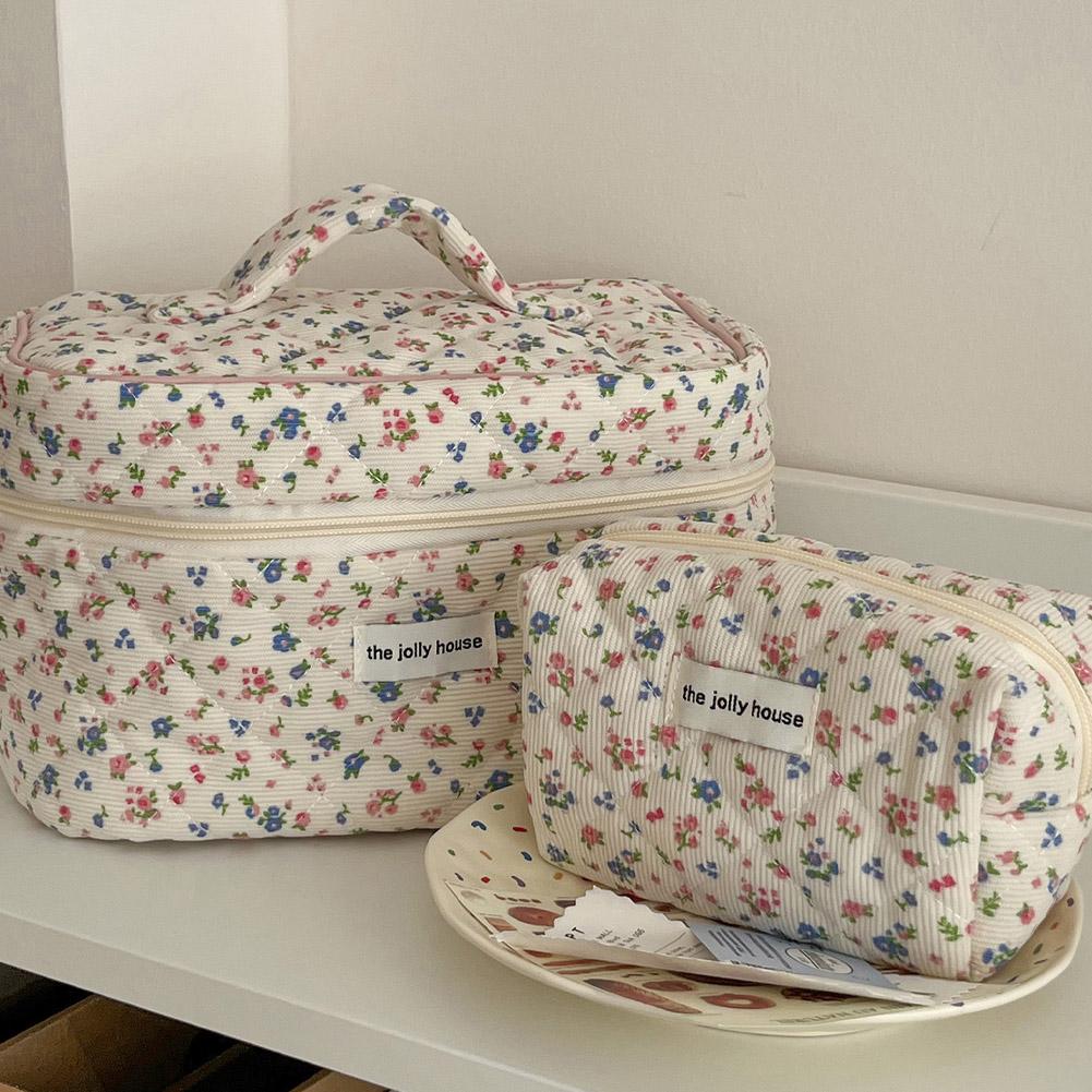 Travel Accessories Toiletries - Vintage Floral Quilted Makeup Bag Portable
